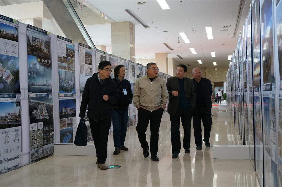 泰山喜訊:省優(yōu)秀建筑設計方案巡展暨大師講座成功舉辦!(圖6)